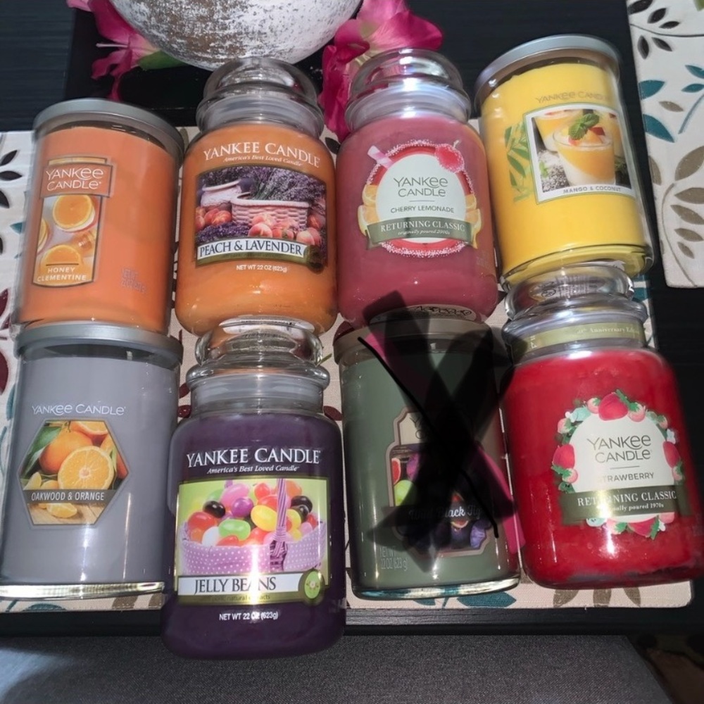 SOLD! Yankee candle Bundle